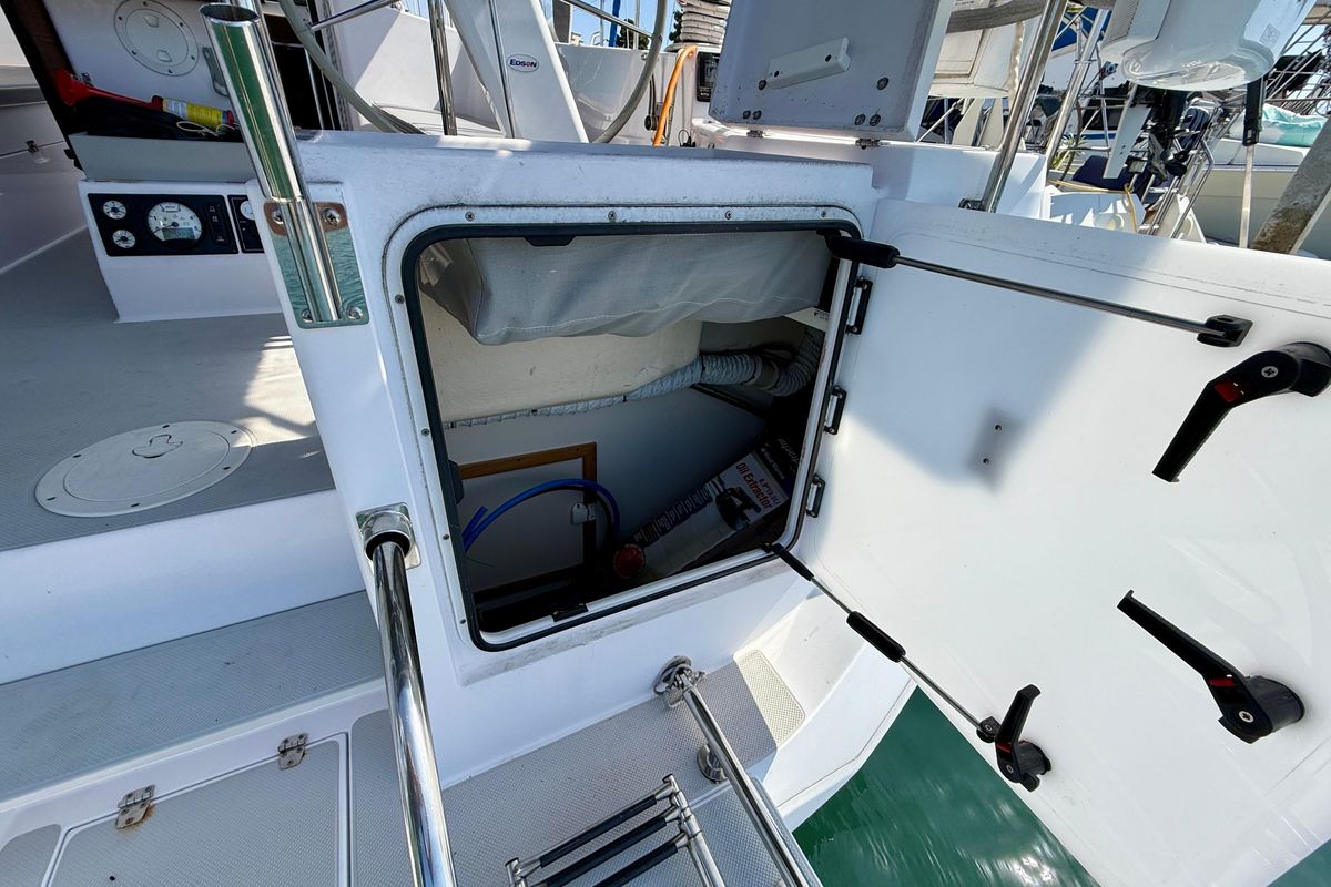 2020 Catalina 43 