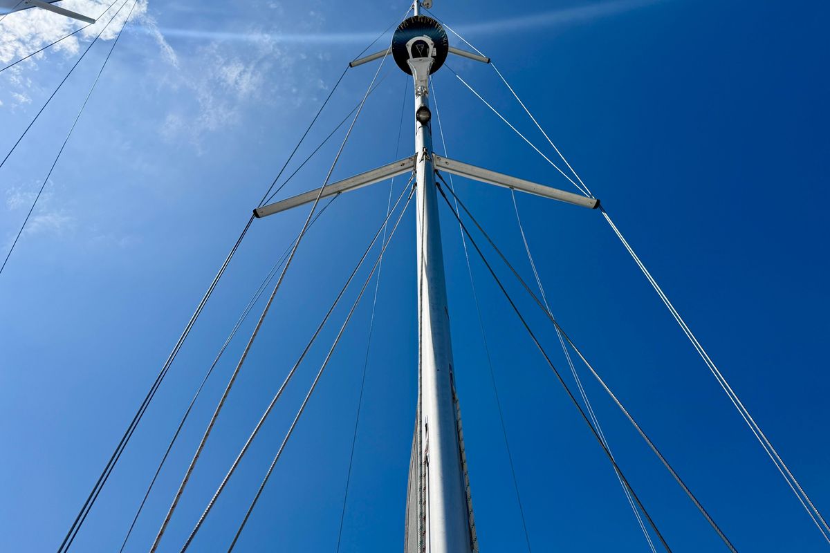 2020 Catalina 43 