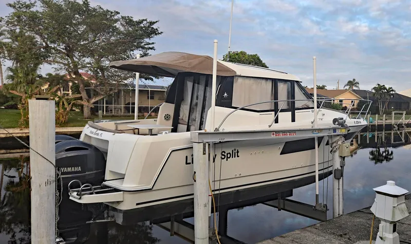 Lickity Split Yacht Photos Pics 