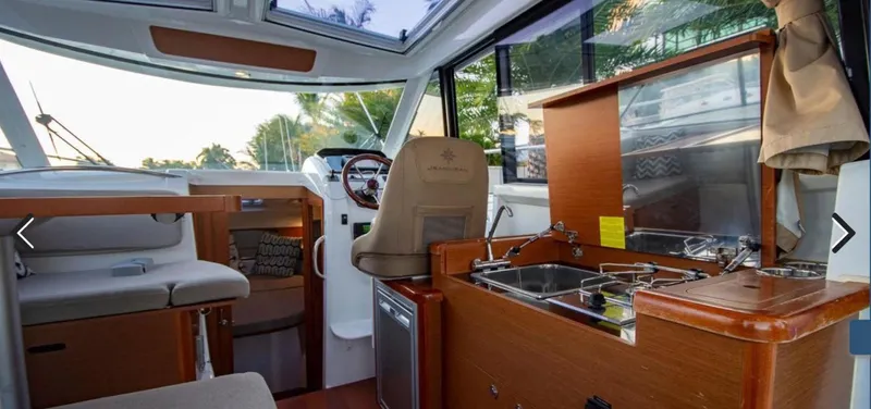 Lickity Split Yacht Photos Pics 