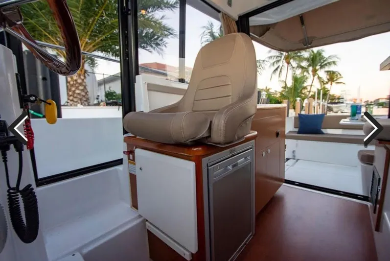 Lickity Split Yacht Photos Pics 