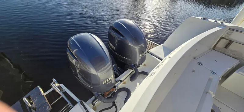 Lickity Split Yacht Photos Pics 