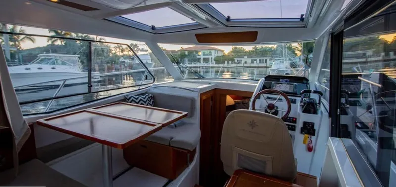 Lickity Split Yacht Photos Pics 