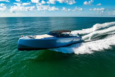 Vanquish Yachts VQ58