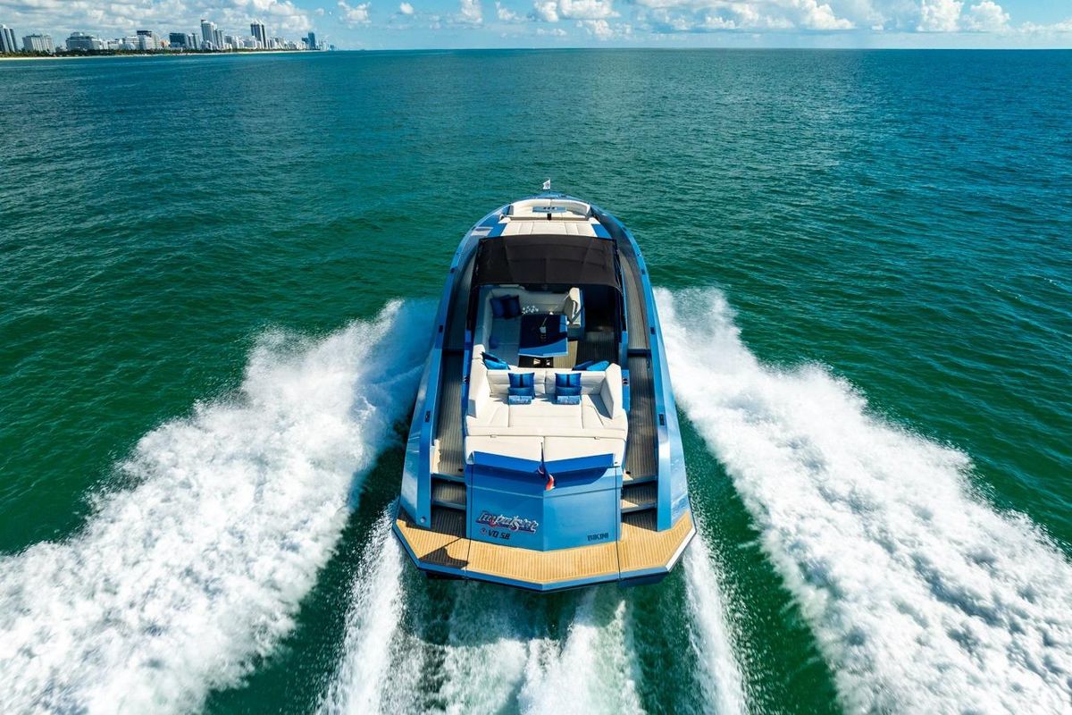2019 Vanquish Yachts 58 