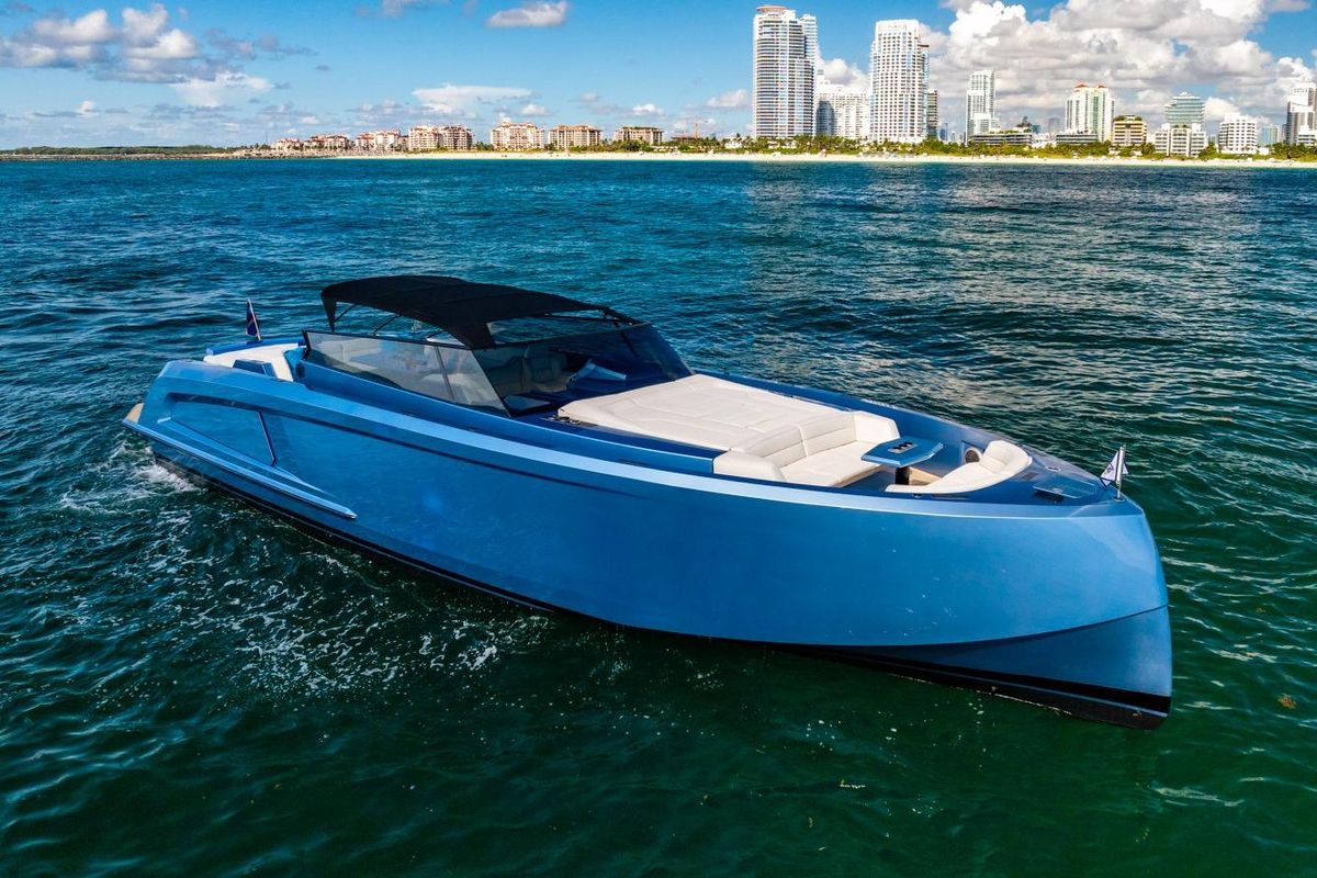 2019 Vanquish Yachts 58 