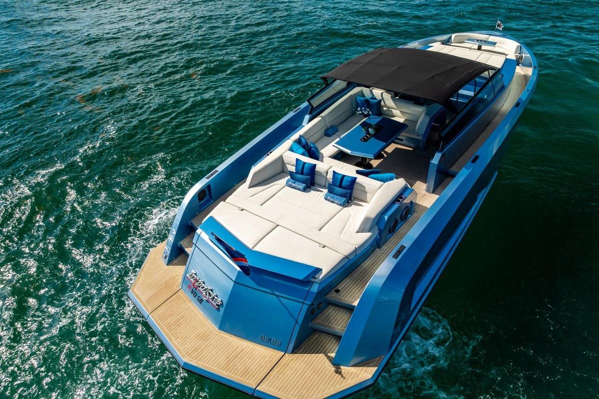 2019 Vanquish Yachts 58 