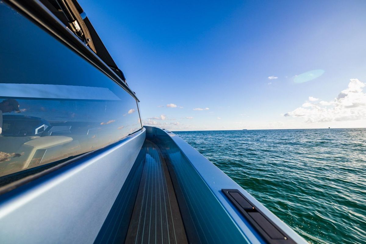 2019 Vanquish Yachts 58 