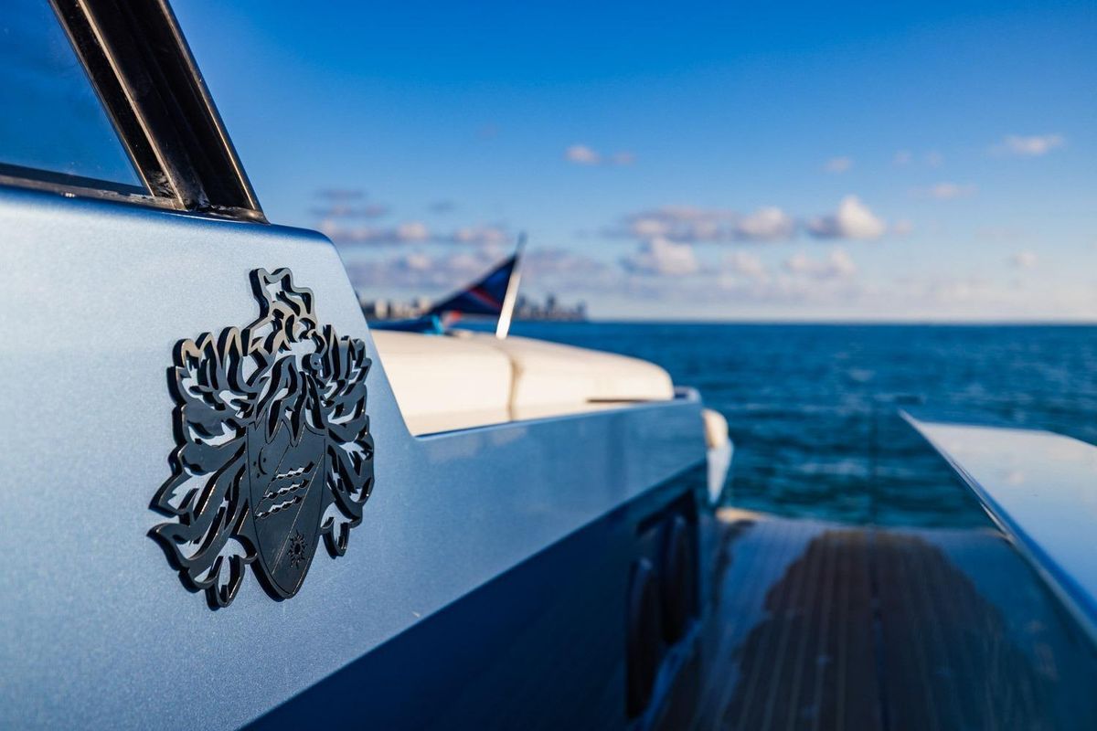 2019 Vanquish Yachts 58 