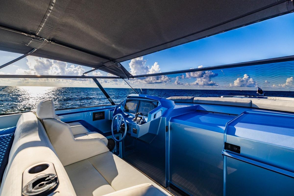 2019 Vanquish Yachts 58 