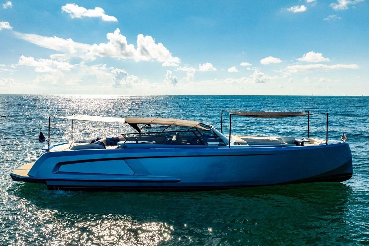 2019 Vanquish Yachts 58 