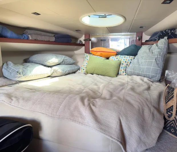  Yacht Photos Pics 2007 Sunseeker Superhawk 43 For Sale