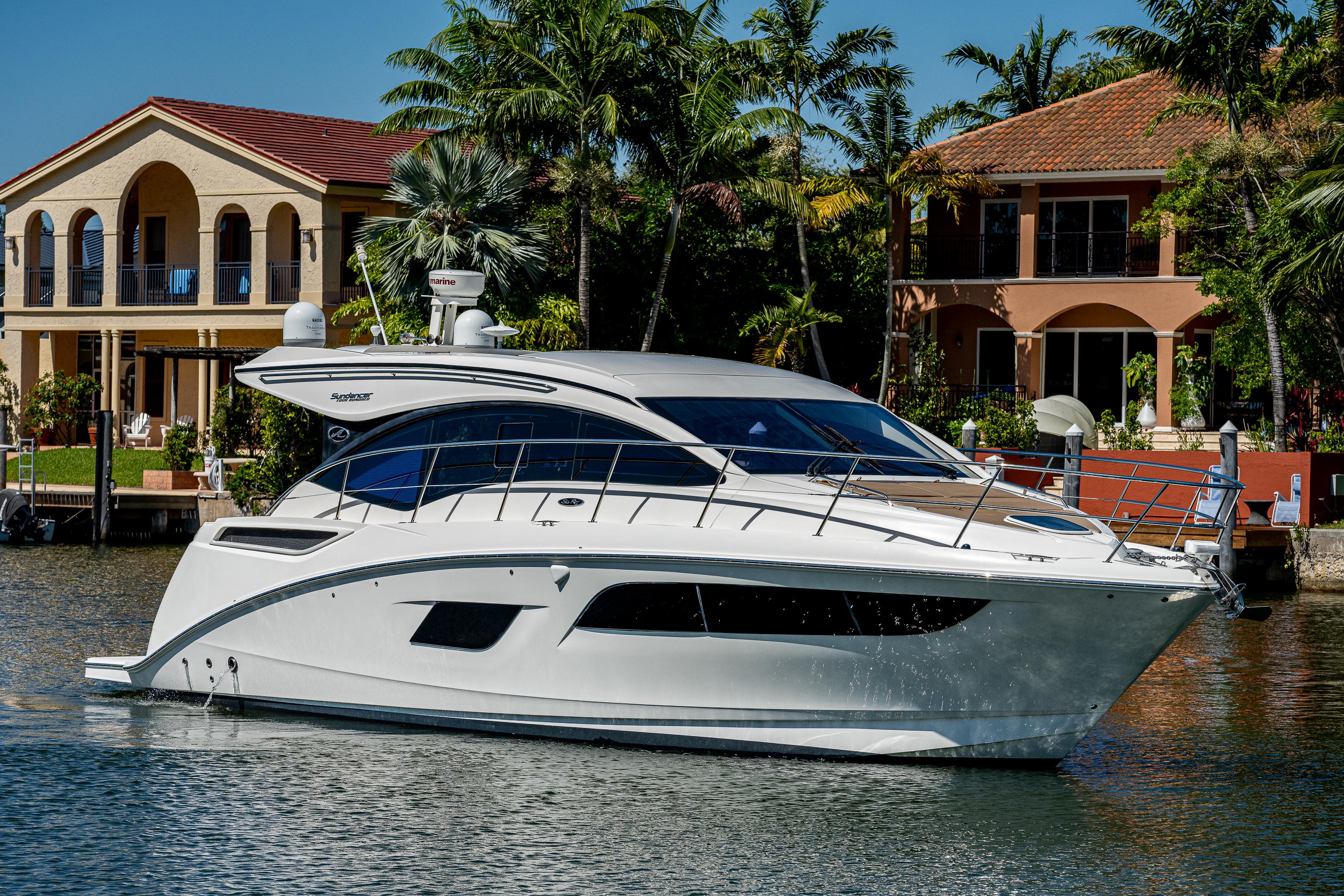 2016 Sea Ray 400 Sundancer Cruiser for sale - YachtWorld