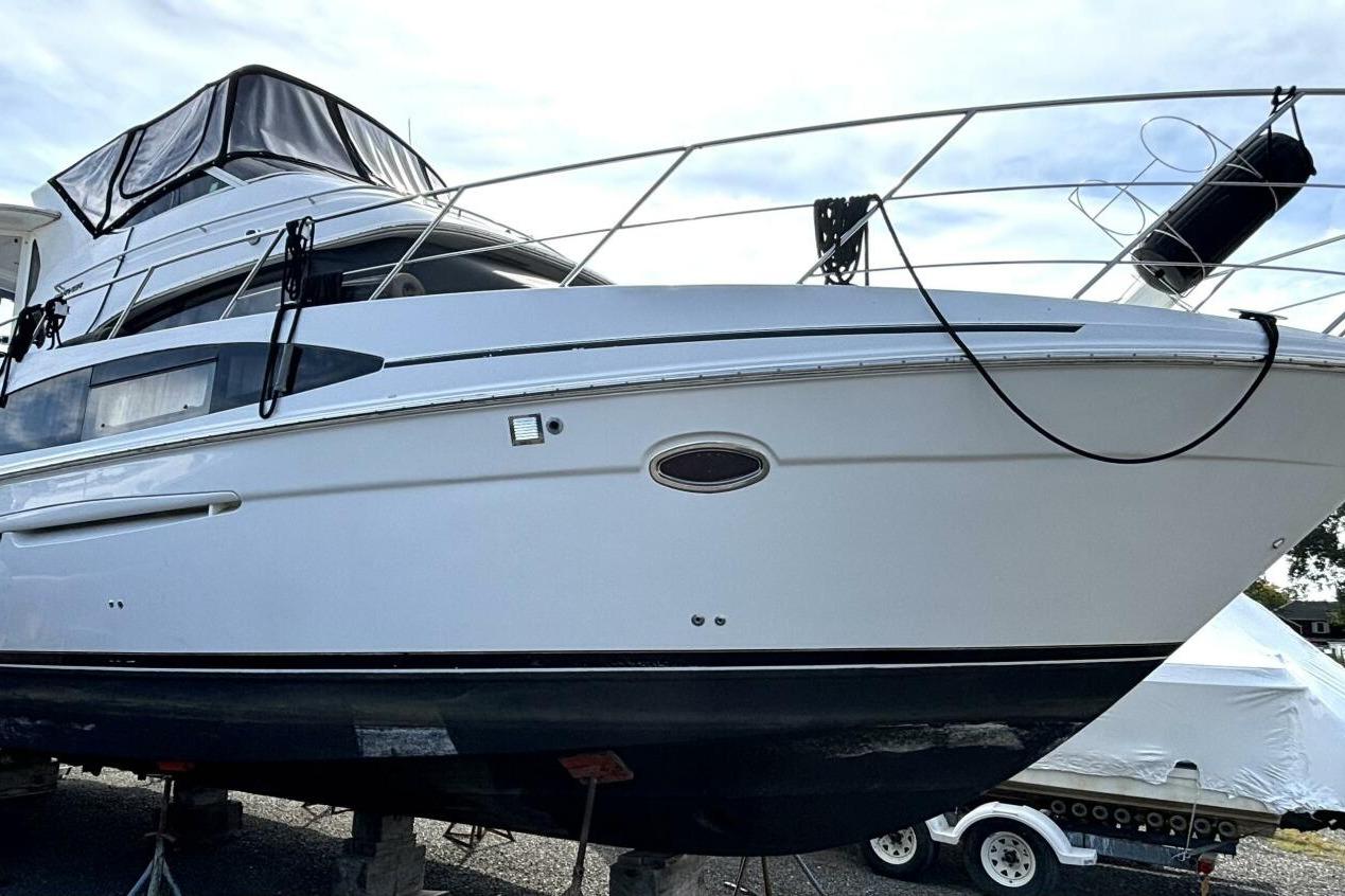 Carver 396 Motor Yacht