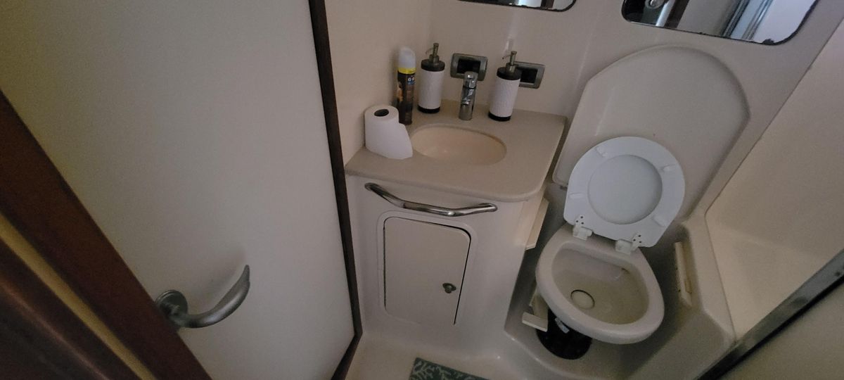 2004 Sea Ray 48 