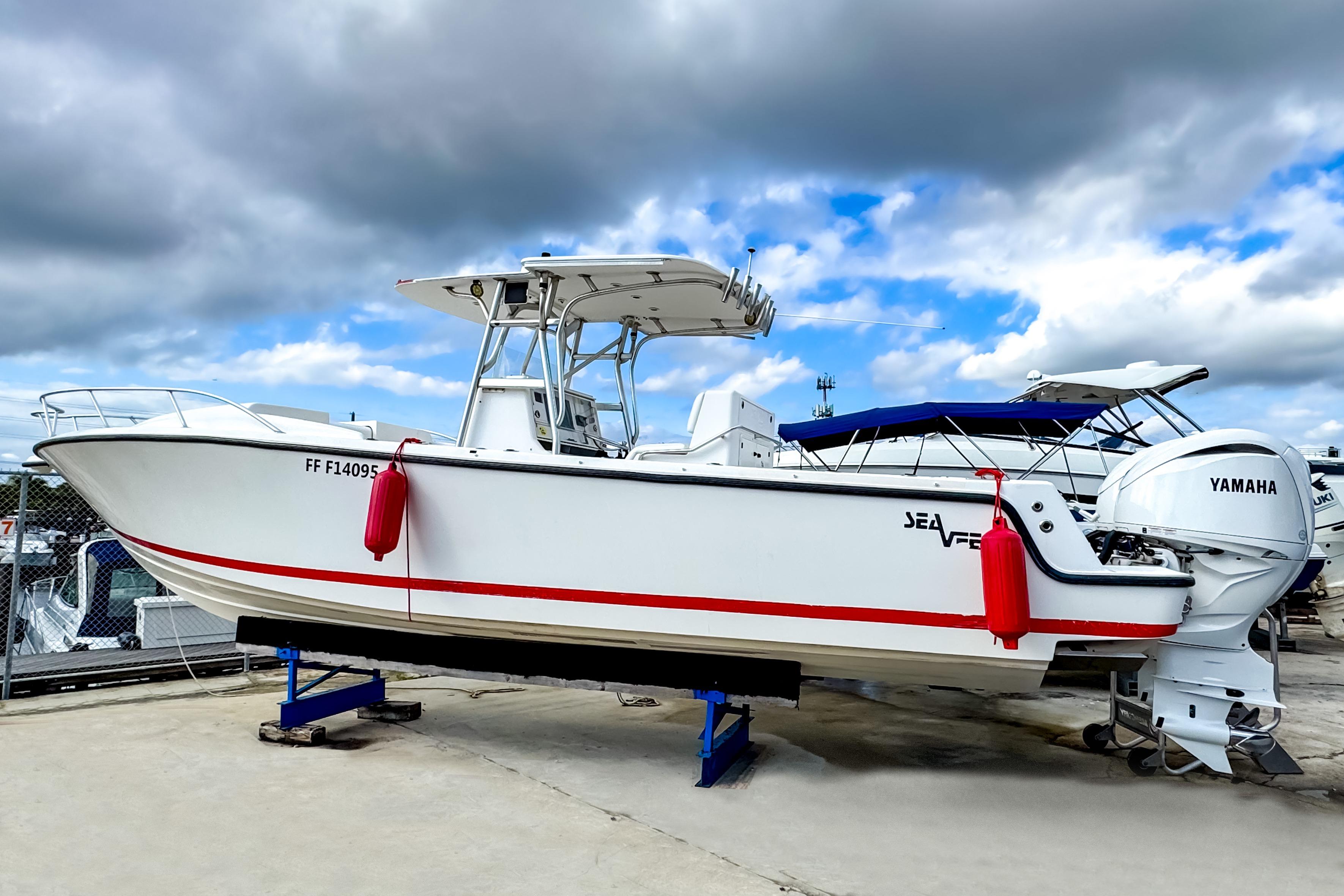 2004 SeaVee 340i Cuddy