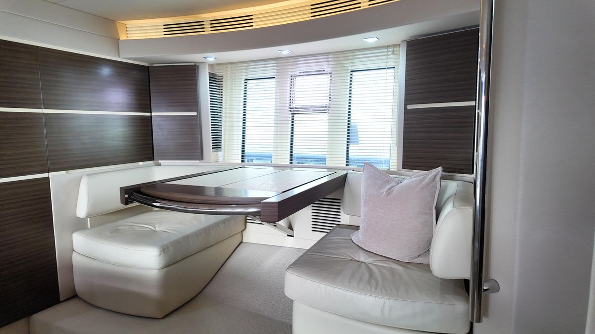 2015 Azimut 54 
