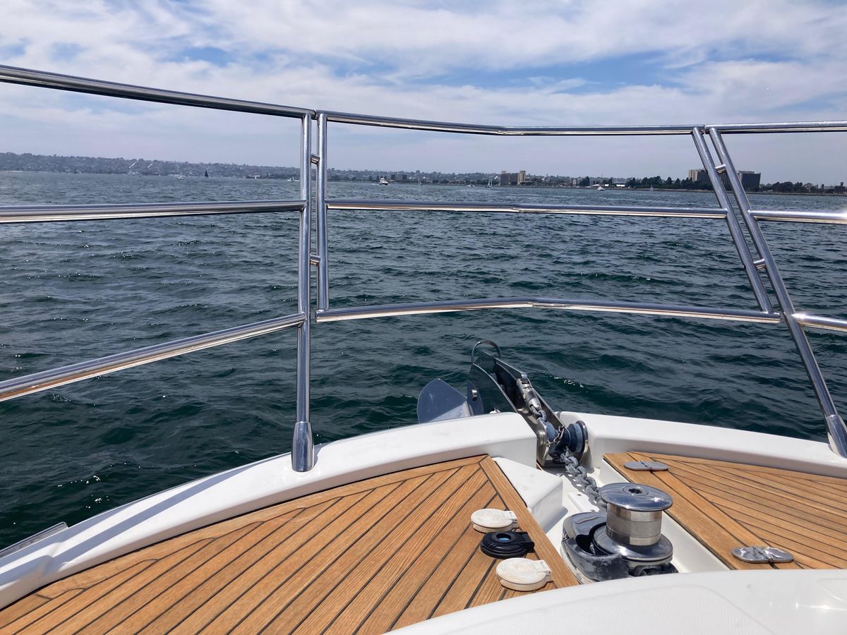 2015 Azimut 54 