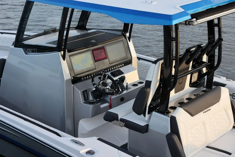  Yacht Photos Pics Manufacturer Provided Image