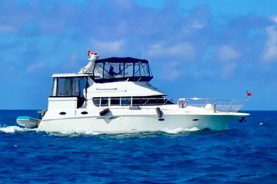 Silverton 402 Motor Yacht