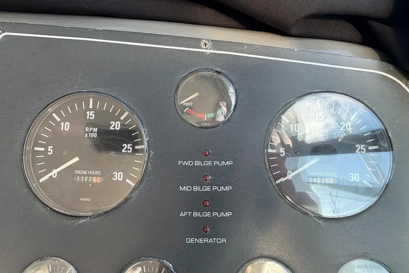  Yacht Photos Pics Dashboard of a 1999 Tiara Yachts 4100 Open, showing RPM gauges and engine hours.