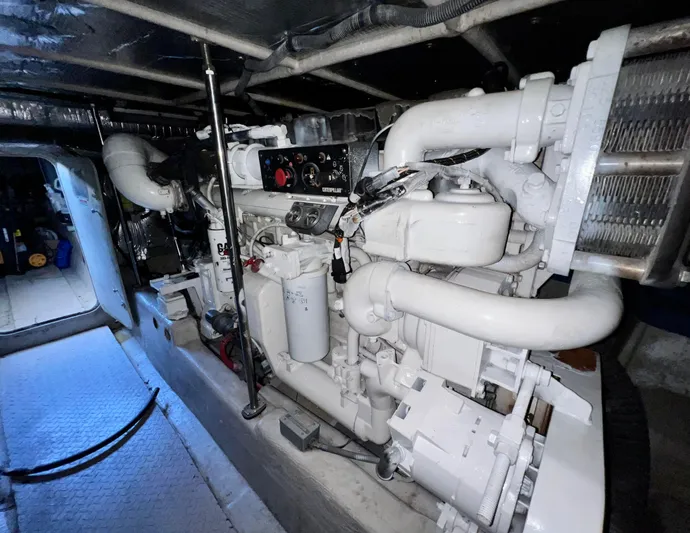 Bella Jolie Yacht Photos Pics 