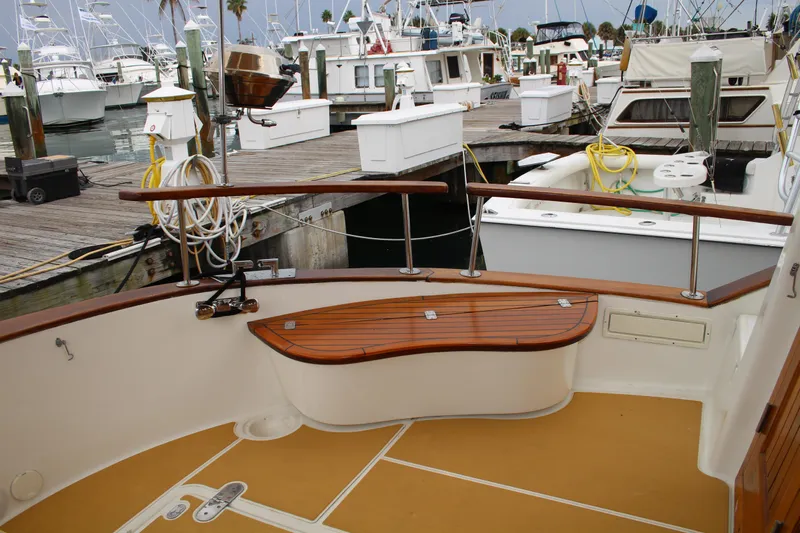 Bransun Yacht Photos Pics Cockpit Port