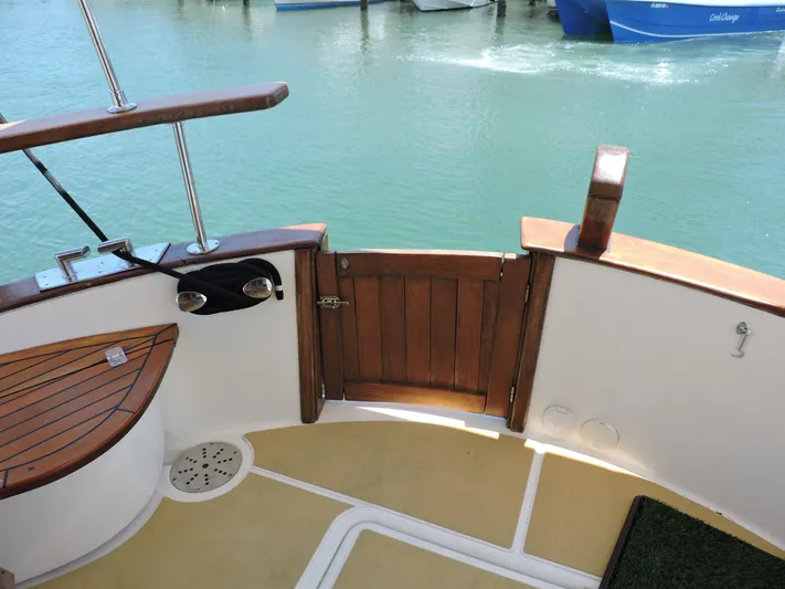 Bransun Yacht Photos Pics Cockpit