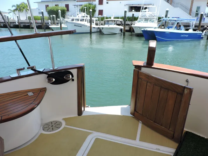 Bransun Yacht Photos Pics Transom door