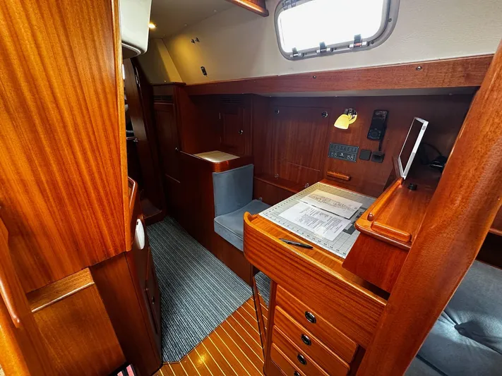 Wind River Yacht Photos Pics 