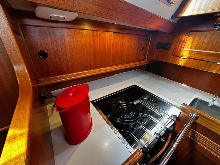 Wind River Yacht Photos Pics 