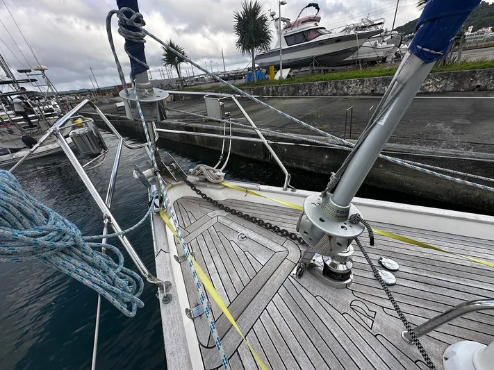 Wind River Yacht Photos Pics 