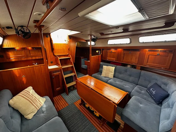 Wind River Yacht Photos Pics 