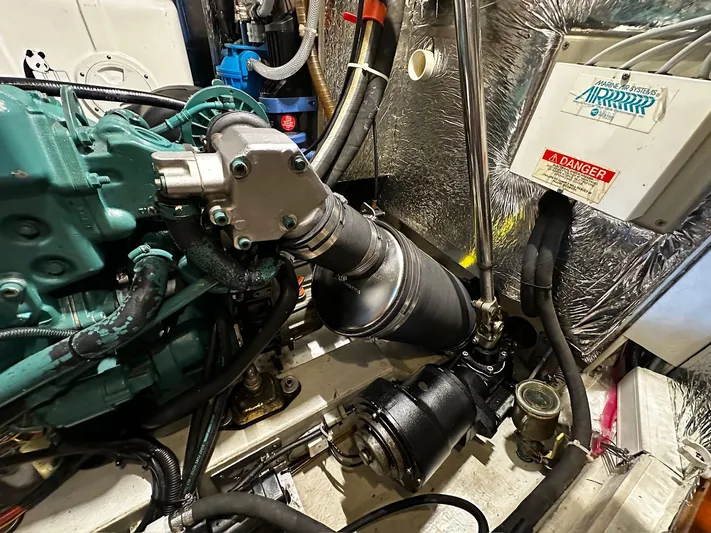 Wind River Yacht Photos Pics 