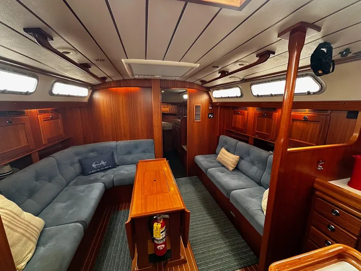 Wind River Yacht Photos Pics 