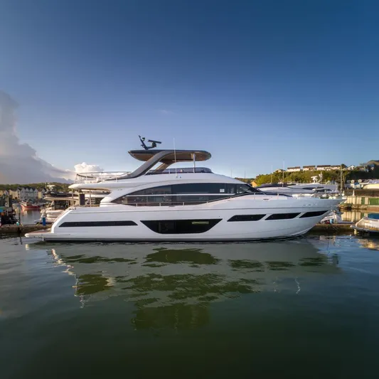 Mc Yacht Photos Pics 2021 Princess Y78