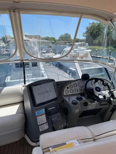 Nauti Minds Yacht Photos Pics 