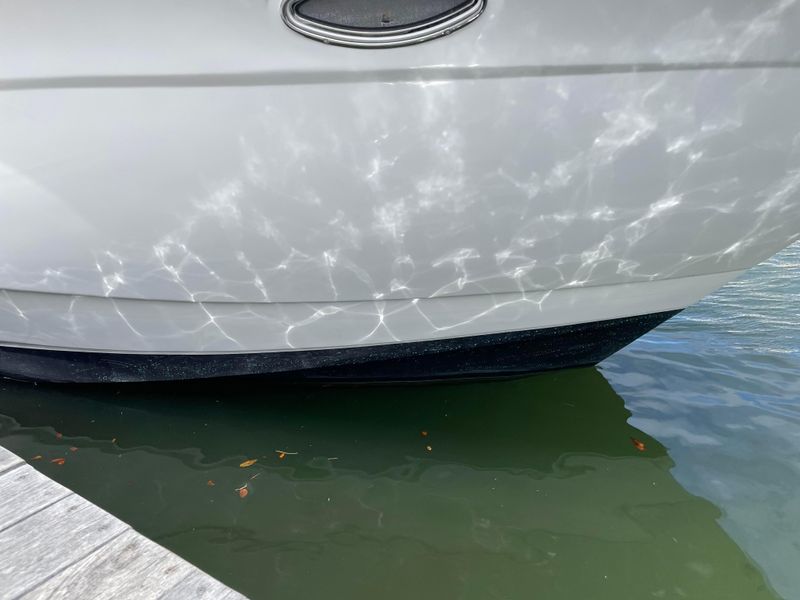 2006 Cruisers Yachts 385 Motoryacht