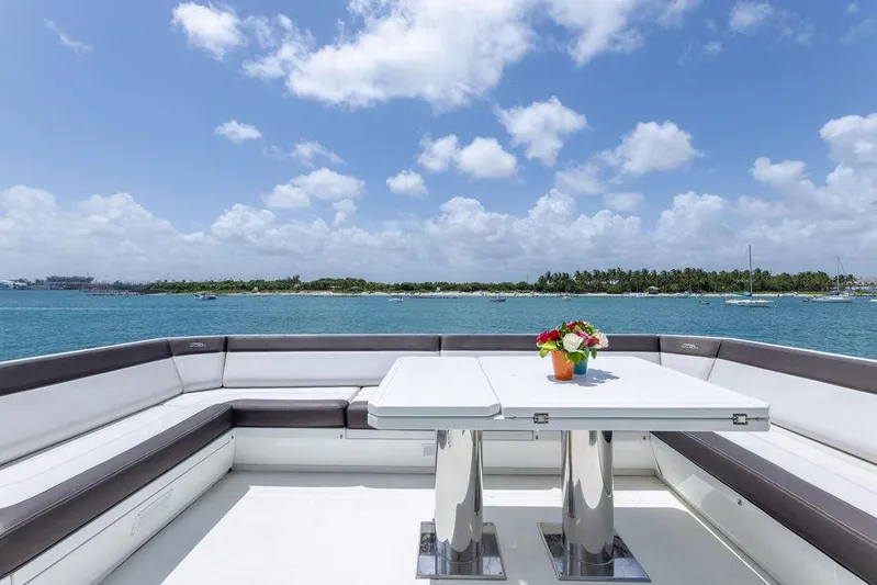 Miss Yachtz Yacht Photos Pics 