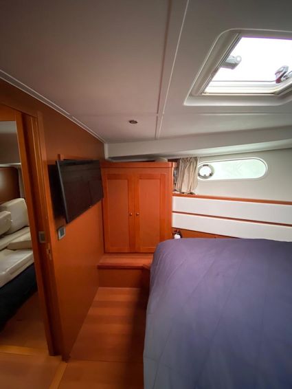 2015-44-beneteau-44-swift-trawler