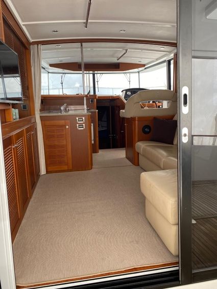 2015-44-beneteau-44-swift-trawler