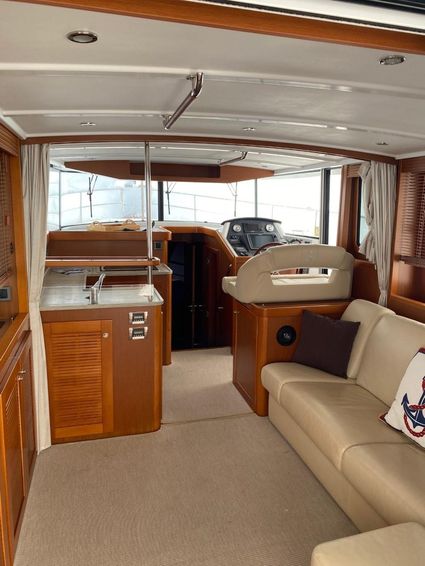 2015-44-beneteau-44-swift-trawler