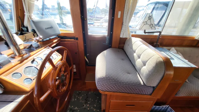 Maia Yacht Photos Pics 