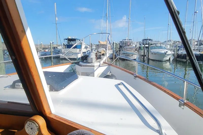 Maia Yacht Photos Pics 