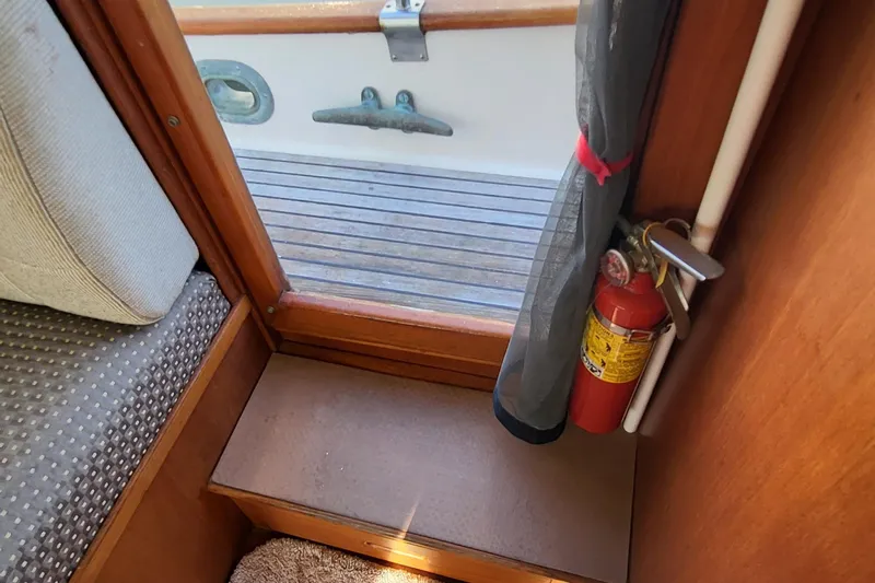 Maia Yacht Photos Pics 