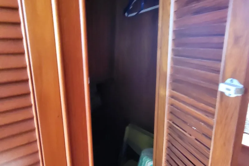 Maia Yacht Photos Pics 