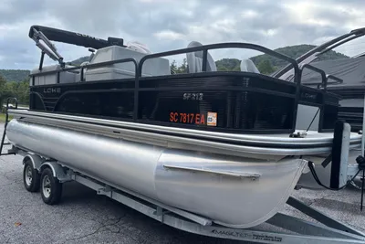 Lowe SF 212 WT Sport Fish