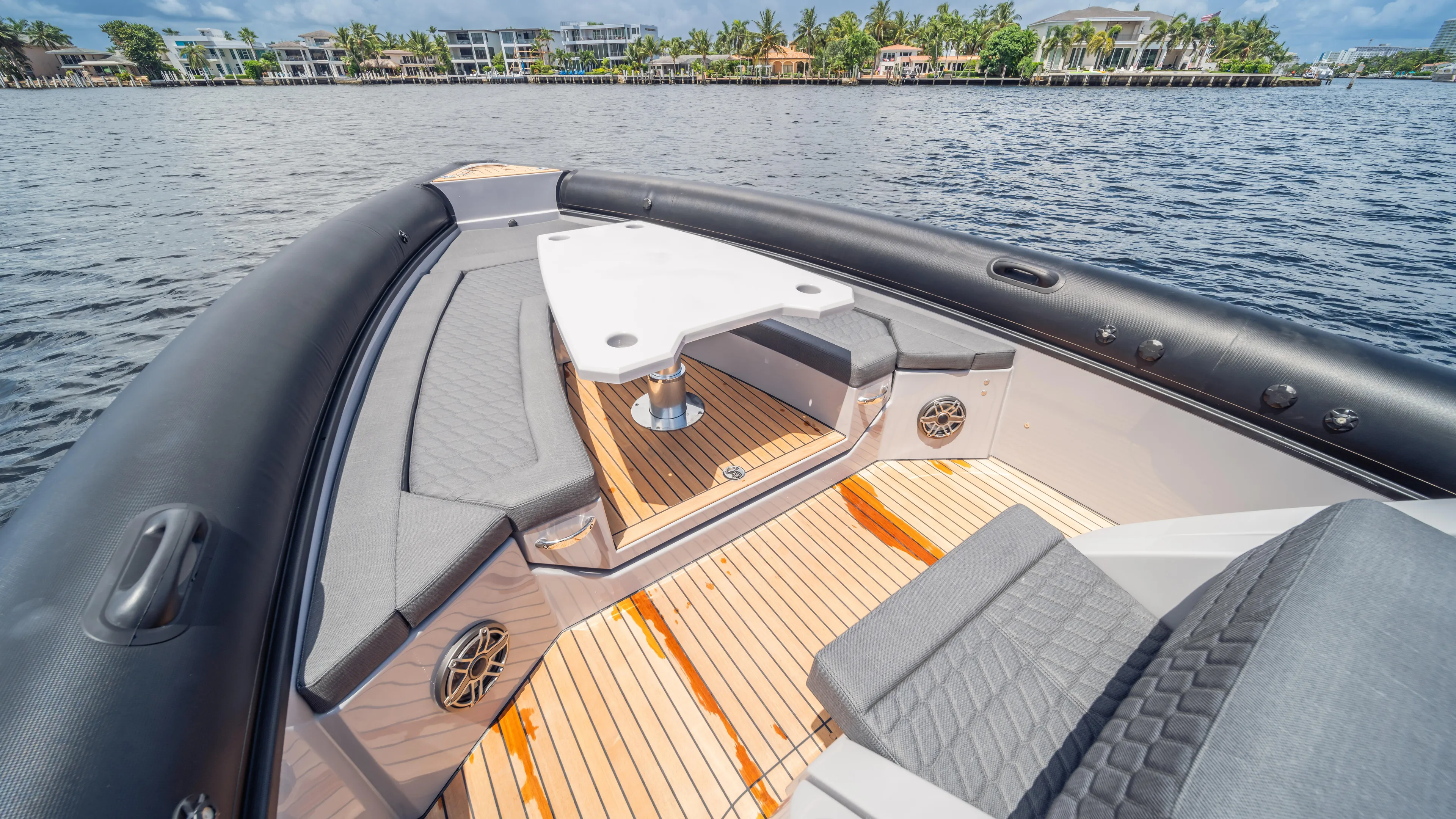Skipper 38 Twin Mercury 400 V10 Verado Yacht Photos Pics Luxury Skipper-BSK 38 boat interior, 2025 model, with sleek seating and modern design on the water.