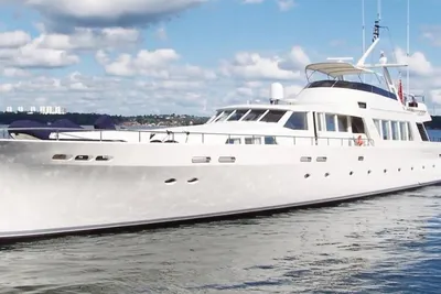 Custom United Spirit