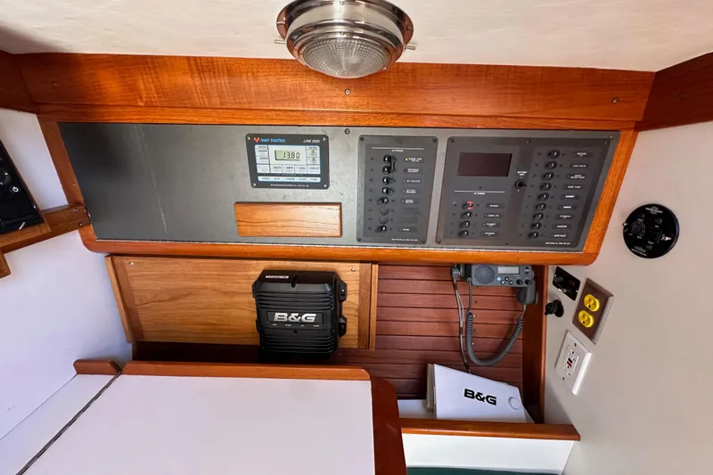 Ma Jolie Yacht Photos Pics Electrical panel of a 1996 J Boats J/120 sailboat with B&G equipment.